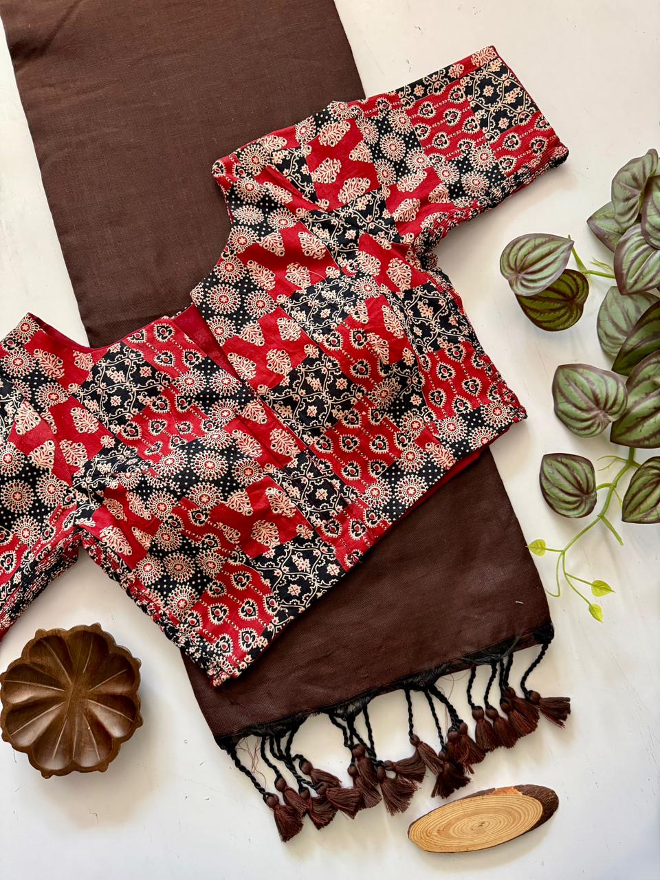 Sajh Mahal™ Premium Readymade Ajrakh Printed Cotton Blouse – Red & Black Designer Ethnic Blouse