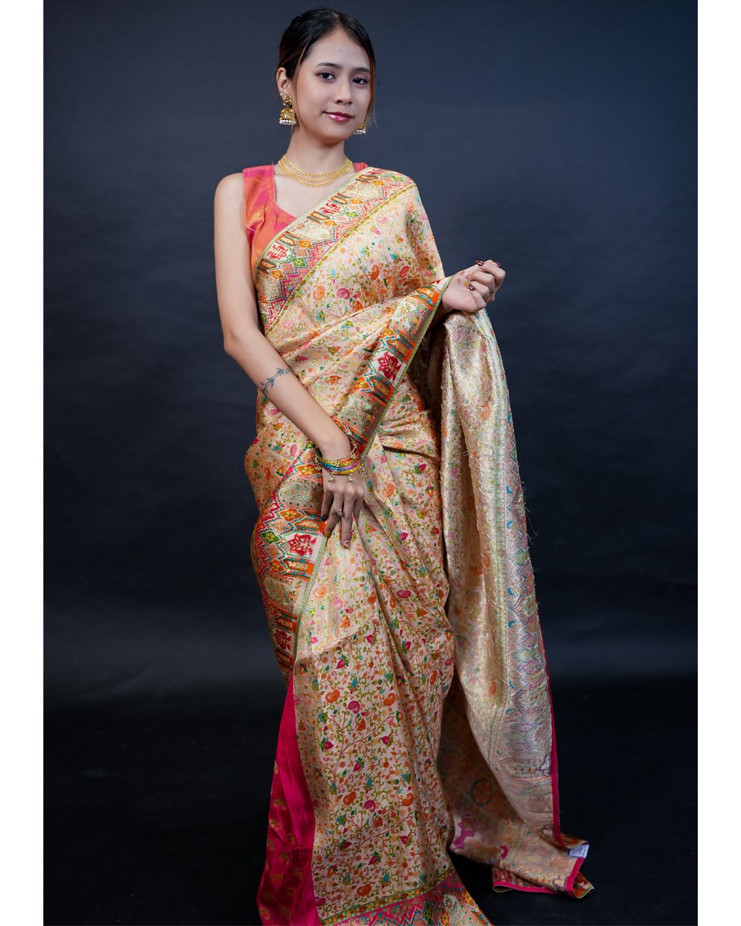 Cream Floral Brocade-Style Saree with Multicolour Statement Border — detail, view two